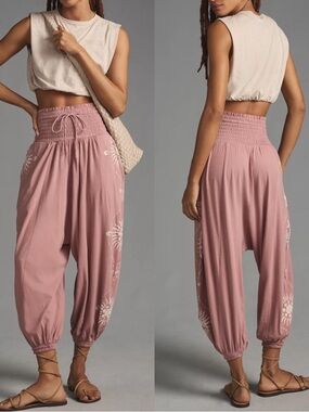 ANTHRO Daily Practice Smocked Balloon Pants Pink Combo Harem Yoga Size XS